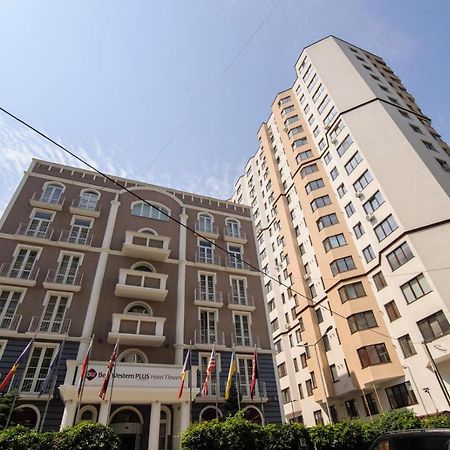 צ'יסינאו Diplomat The Best Ultra Central Apartaments מראה חיצוני תמונה