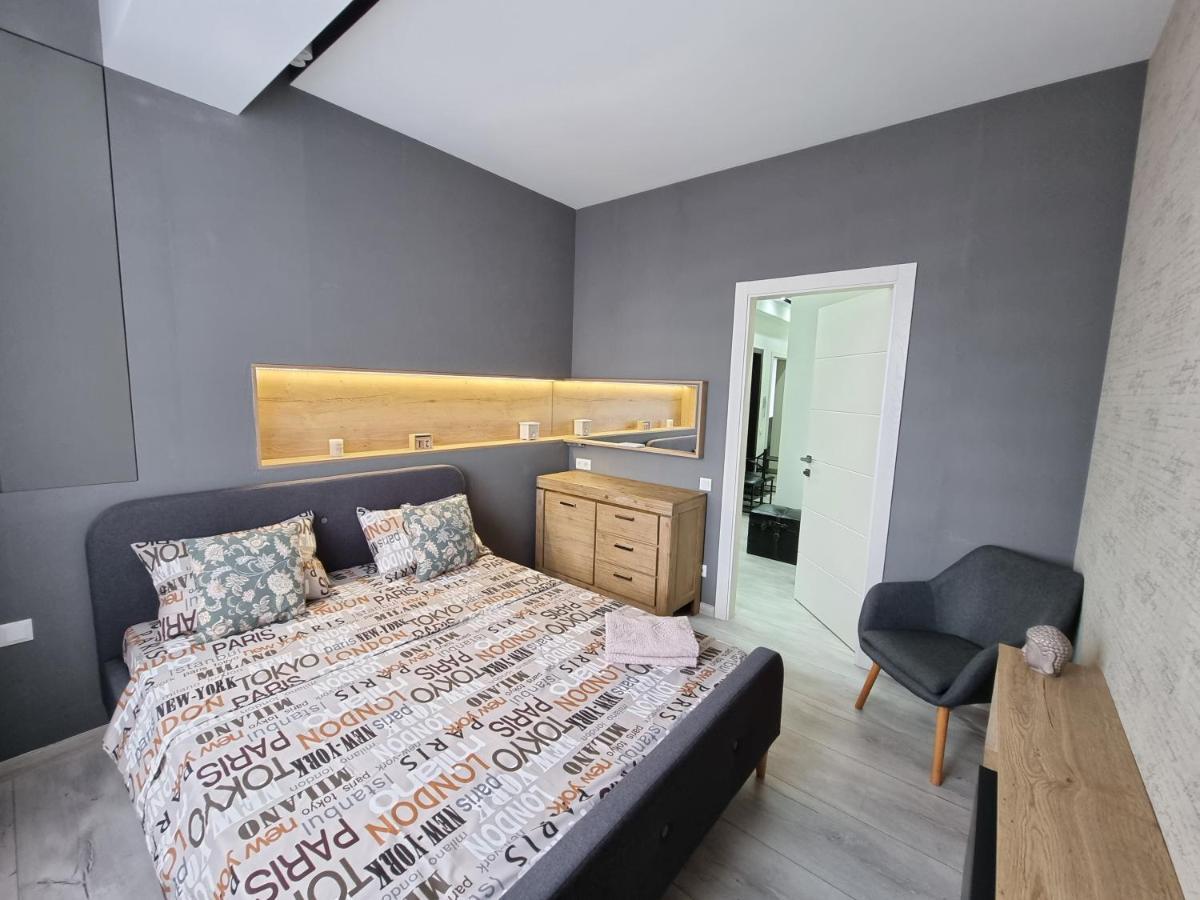 צ'יסינאו Diplomat The Best Ultra Central Apartaments מראה חיצוני תמונה