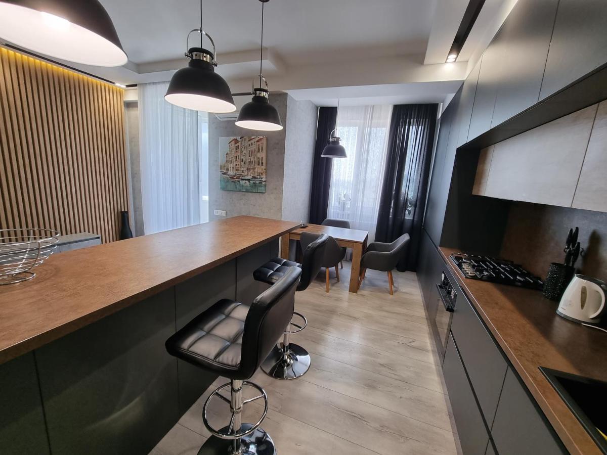צ'יסינאו Diplomat The Best Ultra Central Apartaments מראה חיצוני תמונה