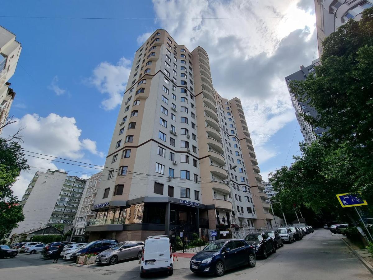 צ'יסינאו Diplomat The Best Ultra Central Apartaments מראה חיצוני תמונה